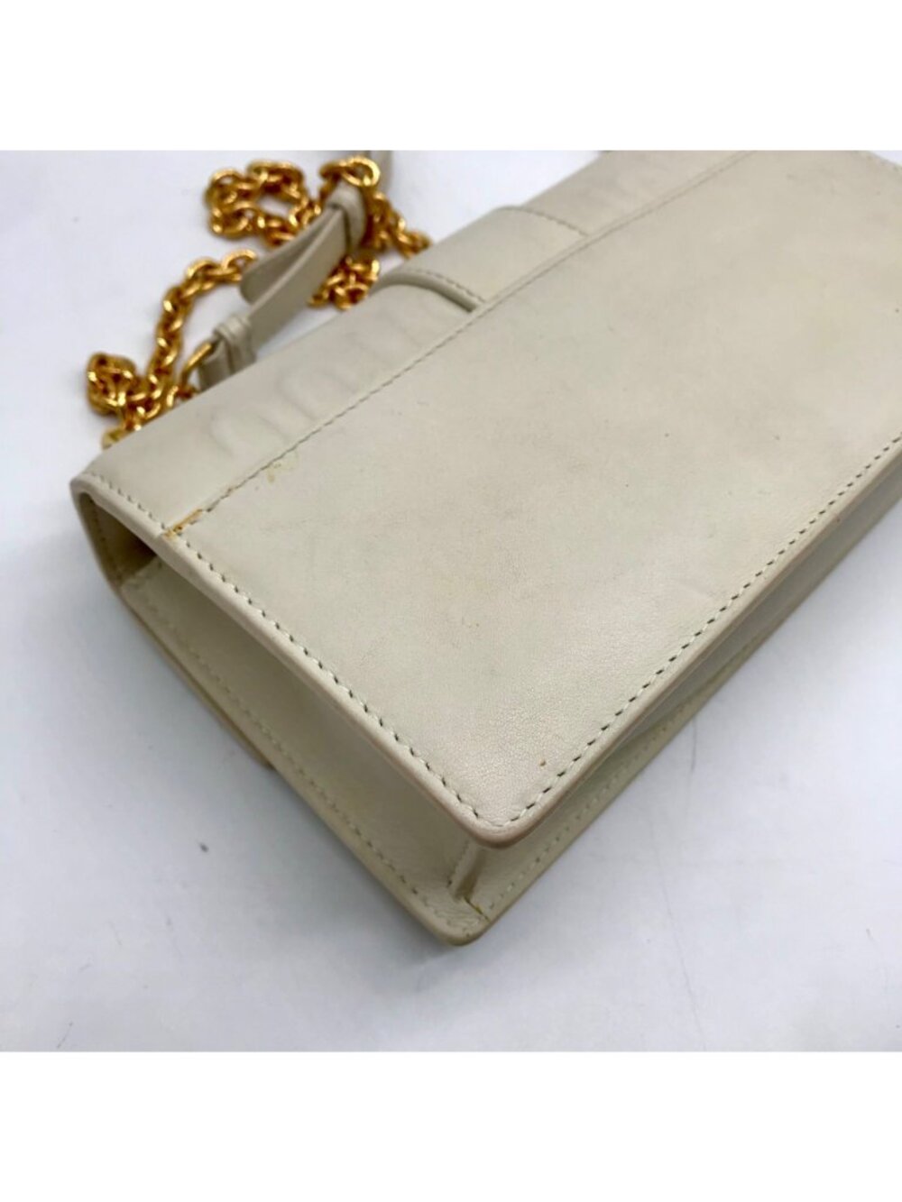 Christian Dior Chalk Leather 30 Montaigne East West Shoulder Bag - Picture 9 of 11